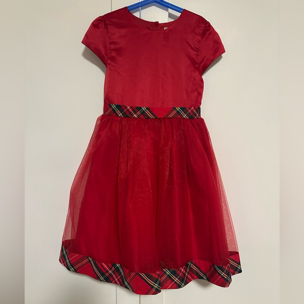 RED HOLIDAY DRESS

SIZE: 16 in juniors 
NWOT